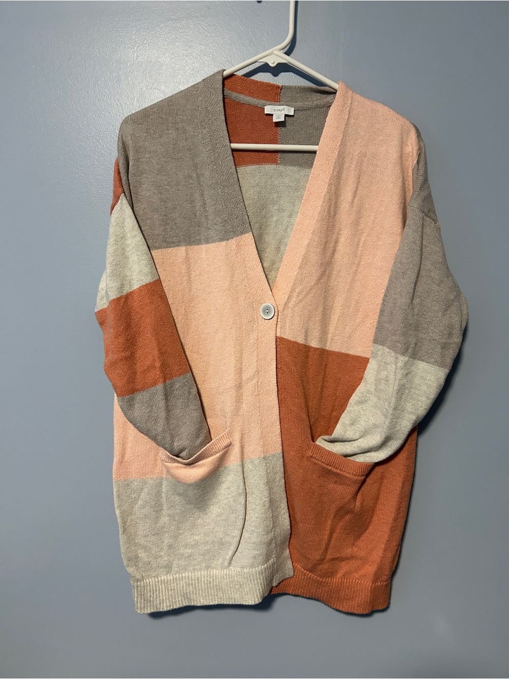 Oversized Colorblock V-Neck Cardigan in Pink, Rust & Gray